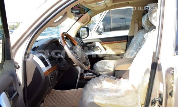 Imported Toyota Land Cruiser Other Makiinaa iti Import - Dubai keessatti Somalia keessatti Imported Toyota Land Cruiser Other Makiinaa iti Import - Dubai keessatti Somalia keessatti