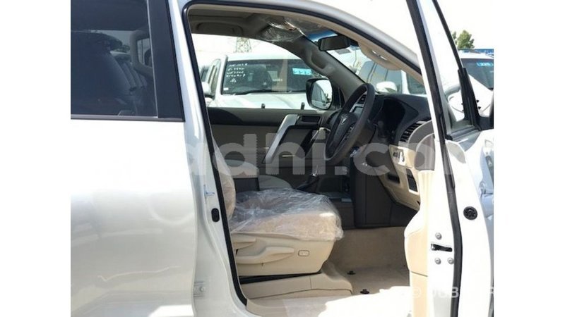 Big with watermark toyota prado somalia import dubai 4661