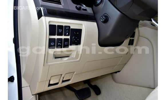 Buy Import Toyota Land Cruiser White Car in Import - Dubai in Somalia Buy Import Toyota Land Cruiser White Car in Import - Dubai in Somalia