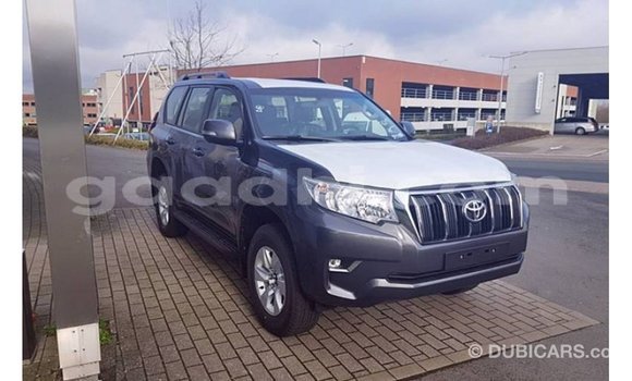 Nunua Imported Toyota Prado Nyeusi Gari ndani ya Import - Dubai nchini Somalia Nunua Imported Toyota Prado Nyeusi Gari ndani ya Import - Dubai nchini Somalia