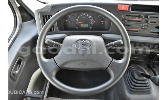 Buy Import Toyota Coaster White Car in Import - Dubai in Somalia Buy Import Toyota Coaster White Car in Import - Dubai in Somalia