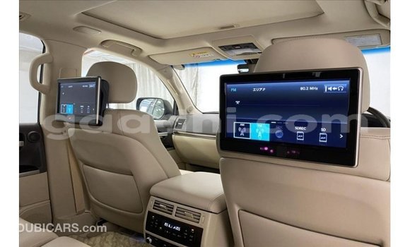 ይግዙ Imported Toyota Land Cruiser ጥቁር መኪና በ Import - Dubai በ ሶማሊያ ይግዙ Imported Toyota Land Cruiser ጥቁር መኪና በ Import - Dubai በ ሶማሊያ