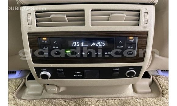 ይግዙ Imported Toyota Land Cruiser ጥቁር መኪና በ Import - Dubai በ ሶማሊያ ይግዙ Imported Toyota Land Cruiser ጥቁር መኪና በ Import - Dubai በ ሶማሊያ