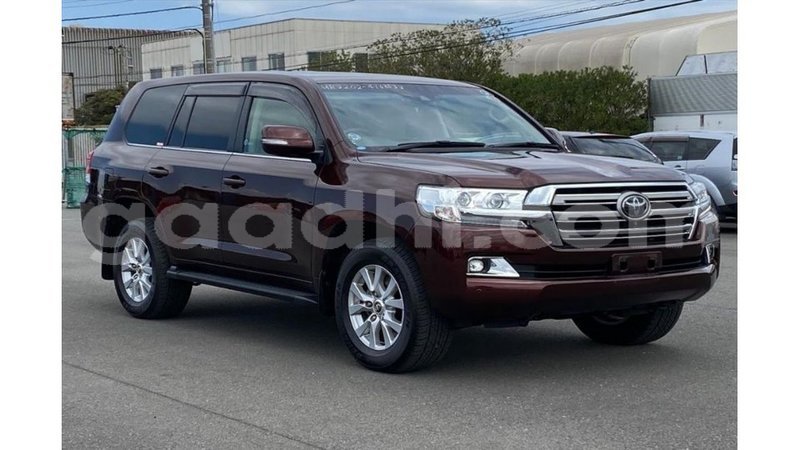 Big with watermark toyota land cruiser somalia import dubai 4674