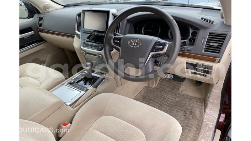 Big with watermark toyota land cruiser somalia import dubai 4674