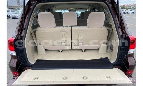 ይግዙ Imported Toyota Land Cruiser ቀይ መኪና በ Import - Dubai በ ሶማሊያ ይግዙ Imported Toyota Land Cruiser ቀይ መኪና በ Import - Dubai በ ሶማሊያ