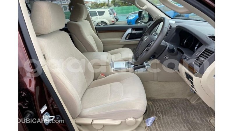 Big with watermark toyota land cruiser somalia import dubai 4674