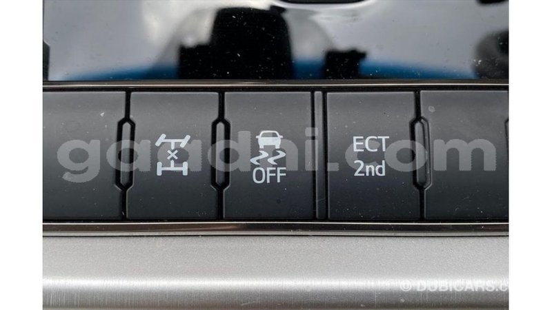 Big with watermark toyota land cruiser somalia import dubai 4674