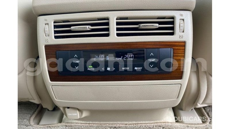 Big with watermark toyota land cruiser somalia import dubai 4674