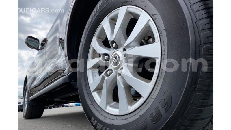 Big with watermark toyota land cruiser somalia import dubai 4674