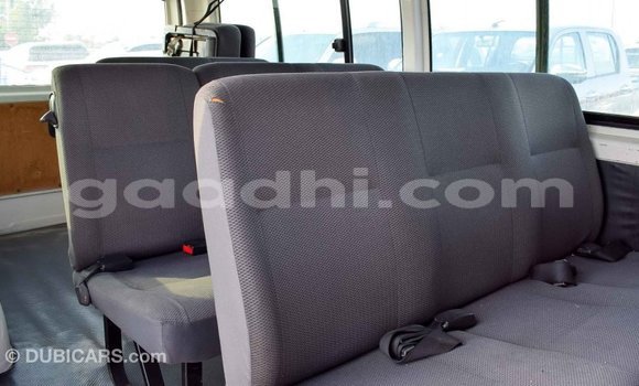 Buy Import Toyota Hiace White Car in Import - Dubai in Somalia Buy Import Toyota Hiace White Car in Import - Dubai in Somalia
