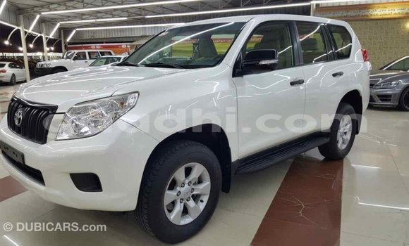 Imported Toyota Prado White Makiinaa iti Import - Dubai keessatti Somalia keessatti Imported Toyota Prado White Makiinaa iti Import - Dubai keessatti Somalia keessatti