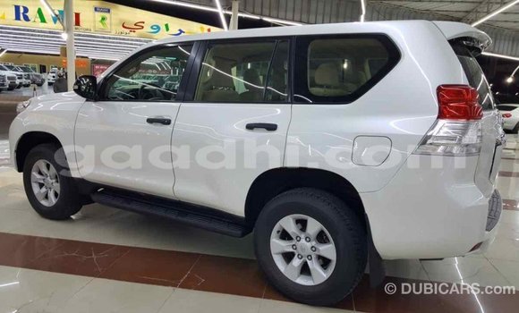 Imported Toyota Prado White Makiinaa iti Import - Dubai keessatti Somalia keessatti Imported Toyota Prado White Makiinaa iti Import - Dubai keessatti Somalia keessatti
