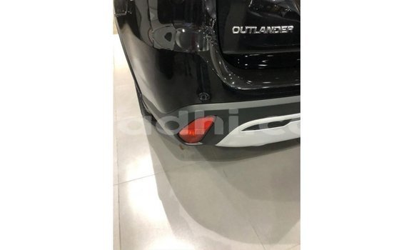 Imported Mitsubishi Outlander Black Makiinaa iti Import - Dubai keessatti Somalia keessatti Imported Mitsubishi Outlander Black Makiinaa iti Import - Dubai keessatti Somalia keessatti