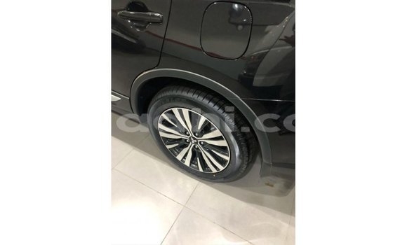Imported Mitsubishi Outlander Black Makiinaa iti Import - Dubai keessatti Somalia keessatti Imported Mitsubishi Outlander Black Makiinaa iti Import - Dubai keessatti Somalia keessatti