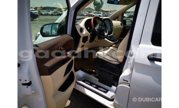 Buy Import Mercedes-Benz Vito White Car in Import - Dubai in Somalia Buy Import Mercedes-Benz Vito White Car in Import - Dubai in Somalia