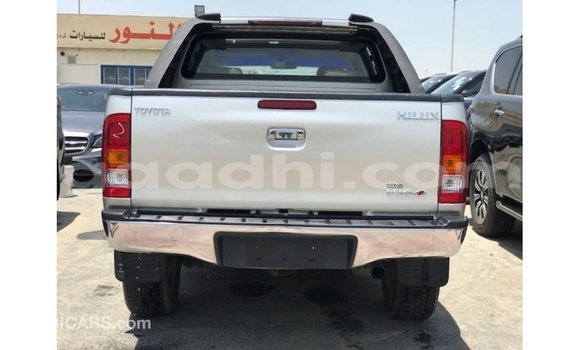 Acheter Import Voiture Toyota Hilux Autre à Import - Dubai, Somalie Acheter Import Voiture Toyota Hilux Autre à Import - Dubai, Somalie