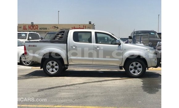 Acheter Import Voiture Toyota Hilux Autre à Import - Dubai, Somalie Acheter Import Voiture Toyota Hilux Autre à Import - Dubai, Somalie