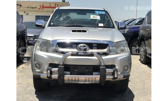 ይግዙ Imported Toyota Hilux ሌላ መኪና በ Import - Dubai በ ሶማሊያ ይግዙ Imported Toyota Hilux ሌላ መኪና በ Import - Dubai በ ሶማሊያ