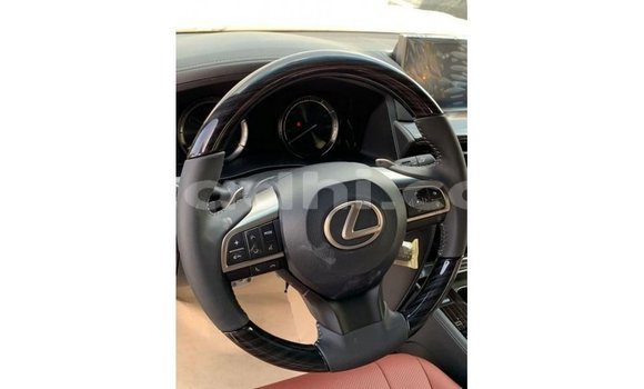 اشتري Imported Lexus LX أسود سيارة في Import - Dubai في الصومال اشتري Imported Lexus LX أسود سيارة في Import - Dubai في الصومال