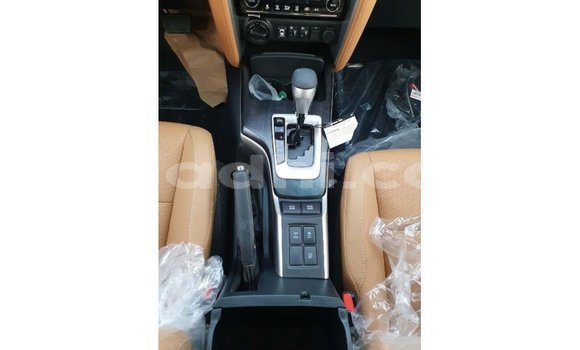 Imported Toyota Fortuner White Makiinaa iti Import - Dubai keessatti Somalia keessatti Imported Toyota Fortuner White Makiinaa iti Import - Dubai keessatti Somalia keessatti