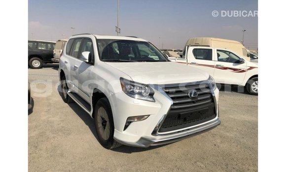 Imported Lexus GX White Makiinaa iti Import - Dubai keessatti Somalia keessatti Imported Lexus GX White Makiinaa iti Import - Dubai keessatti Somalia keessatti