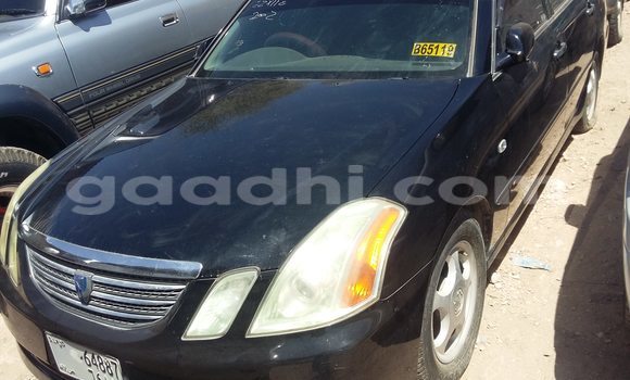 Oofamaa Toyota 4Runner Black Makiinaa iti Mogadishu keessatti Somalia keessatti Oofamaa Toyota 4Runner Black Makiinaa iti Mogadishu keessatti Somalia keessatti