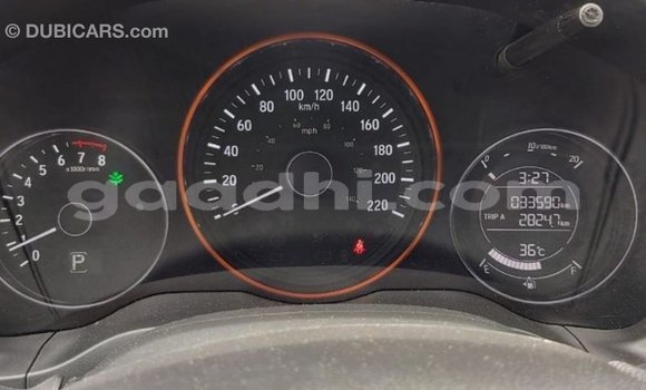 Acheter Import Moto Honda C Blanc à Import - Dubai, Somalie Acheter Import Moto Honda C Blanc à Import - Dubai, Somalie