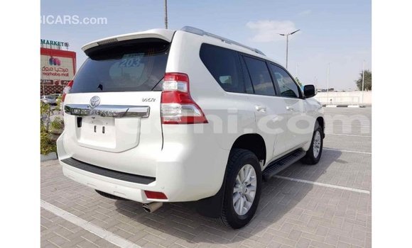 ይግዙ Imported Toyota Prado ነጭ መኪና በ Import - Dubai በ ሶማሊያ ይግዙ Imported Toyota Prado ነጭ መኪና በ Import - Dubai በ ሶማሊያ