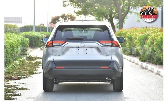 Buy Import Toyota HiAce Other Truck in Import - Dubai in Somalia Buy Import Toyota HiAce Other Truck in Import - Dubai in Somalia