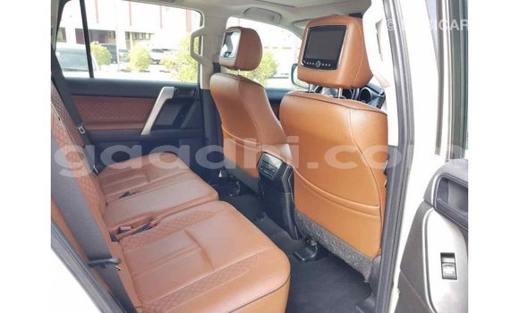 ይግዙ Imported Toyota Prado ነጭ መኪና በ Import - Dubai በ ሶማሊያ ይግዙ Imported Toyota Prado ነጭ መኪና በ Import - Dubai በ ሶማሊያ