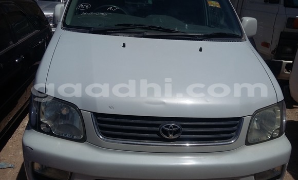 Haaraa Toyota 4Runner White Makiinaa iti Hargeysa keessatti Somaliland keessatti Haaraa Toyota 4Runner White Makiinaa iti Hargeysa keessatti Somaliland keessatti