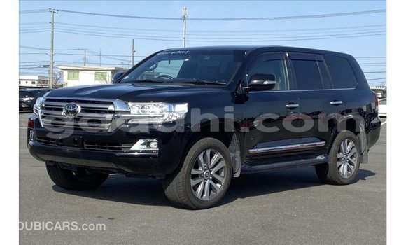 ይግዙ Imported Toyota Land Cruiser ጥቁር መኪና በ Import - Dubai በ ሶማሊያ ይግዙ Imported Toyota Land Cruiser ጥቁር መኪና በ Import - Dubai በ ሶማሊያ