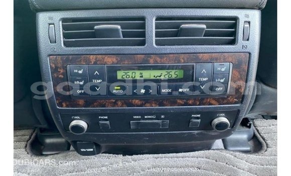 Acheter Import Voiture Toyota Land Cruiser Noir à Import - Dubai, Somalie Acheter Import Voiture Toyota Land Cruiser Noir à Import - Dubai, Somalie