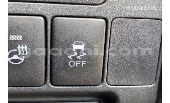 Acheter Import Voiture Toyota Land Cruiser Noir à Import - Dubai, Somalie Acheter Import Voiture Toyota Land Cruiser Noir à Import - Dubai, Somalie