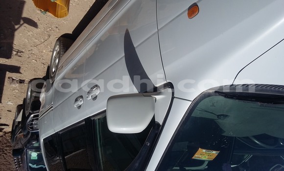 Haaraa Toyota 4Runner White Makiinaa iti Hargeysa keessatti Somaliland keessatti Haaraa Toyota 4Runner White Makiinaa iti Hargeysa keessatti Somaliland keessatti