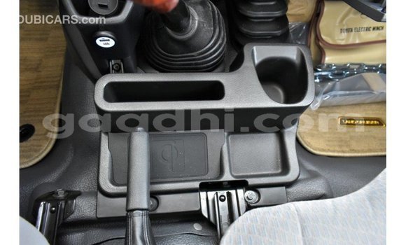 Imported Toyota Land Cruiser Other Makiinaa iti Import - Dubai keessatti Somalia keessatti Imported Toyota Land Cruiser Other Makiinaa iti Import - Dubai keessatti Somalia keessatti