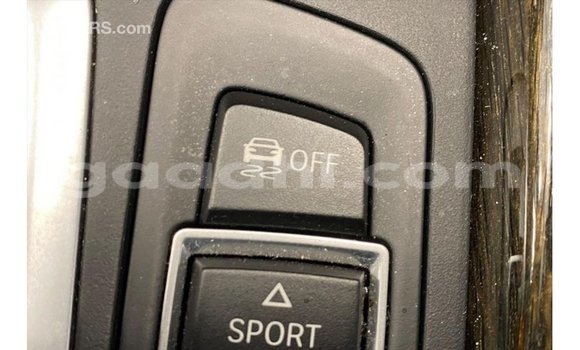 Acheter Import Moto BMW R Blanc à Import - Dubai, Somalie Acheter Import Moto BMW R Blanc à Import - Dubai, Somalie