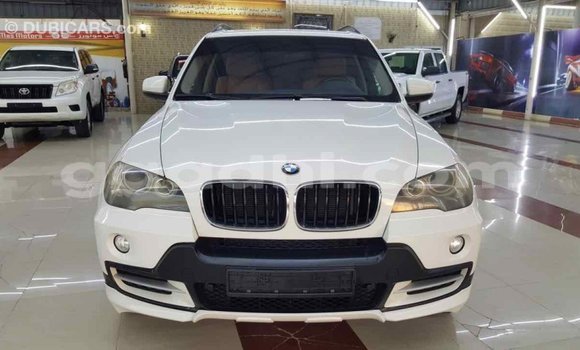 Imported BMW C White Doqdoqqee iti Import - Dubai keessatti Somalia keessatti Imported BMW C White Doqdoqqee iti Import - Dubai keessatti Somalia keessatti