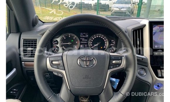 Nunua Imported Toyota Land Cruiser Nyingine Gari ndani ya Import - Dubai nchini Somalia Nunua Imported Toyota Land Cruiser Nyingine Gari ndani ya Import - Dubai nchini Somalia