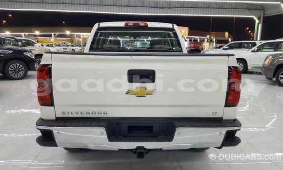 Imported Chevrolet Silverado White Makiinaa iti Import - Dubai keessatti Somalia keessatti Imported Chevrolet Silverado White Makiinaa iti Import - Dubai keessatti Somalia keessatti