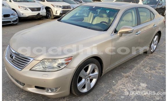 اشتري Imported Lexus LS آخر سيارة في Import - Dubai في الصومال اشتري Imported Lexus LS آخر سيارة في Import - Dubai في الصومال