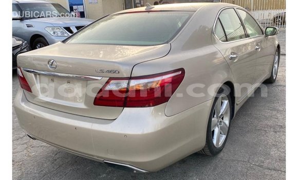 اشتري Imported Lexus LS آخر سيارة في Import - Dubai في الصومال اشتري Imported Lexus LS آخر سيارة في Import - Dubai في الصومال