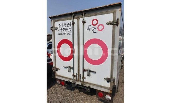 Buy Import Kia Carens White Car in Import - Dubai in Somalia Buy Import Kia Carens White Car in Import - Dubai in Somalia