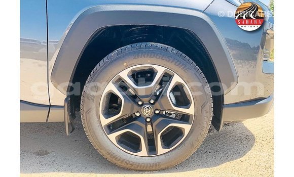 Imported Toyota HiAce Other Netiree iti Import - Dubai keessatti Somalia keessatti Imported Toyota HiAce Other Netiree iti Import - Dubai keessatti Somalia keessatti