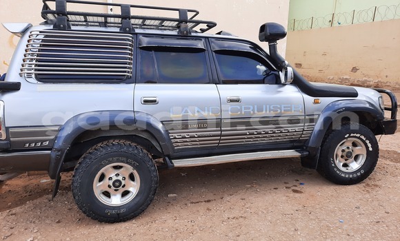 Buy Used Toyota Land Cruiser Silver Car in Hargeysa in Somaliland Buy Used Toyota Land Cruiser Silver Car in Hargeysa in Somaliland