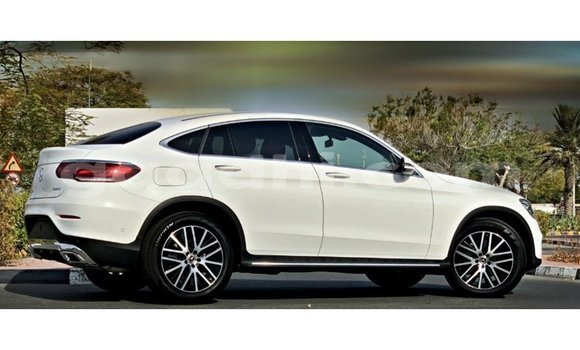 اشتري Imported Mercedes-Benz GLC أبيض سيارة في Import - Dubai في الصومال اشتري Imported Mercedes-Benz GLC أبيض سيارة في Import - Dubai في الصومال