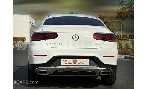 اشتري Imported Mercedes-Benz GLC أبيض سيارة في Import - Dubai في الصومال اشتري Imported Mercedes-Benz GLC أبيض سيارة في Import - Dubai في الصومال