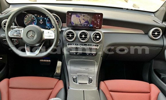 اشتري Imported Mercedes-Benz GLC أبيض سيارة في Import - Dubai في الصومال اشتري Imported Mercedes-Benz GLC أبيض سيارة في Import - Dubai في الصومال