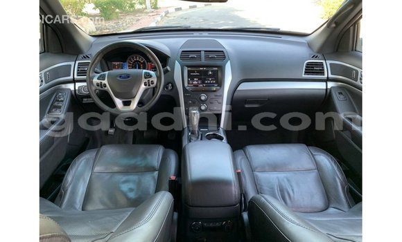 اشتري Imported Ford Explorer أبيض سيارة في Import - Dubai في الصومال اشتري Imported Ford Explorer أبيض سيارة في Import - Dubai في الصومال